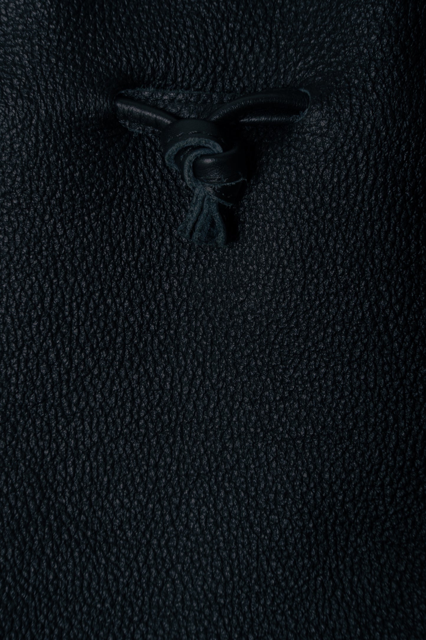 EVERYDAY LEATHER KINCHAKU