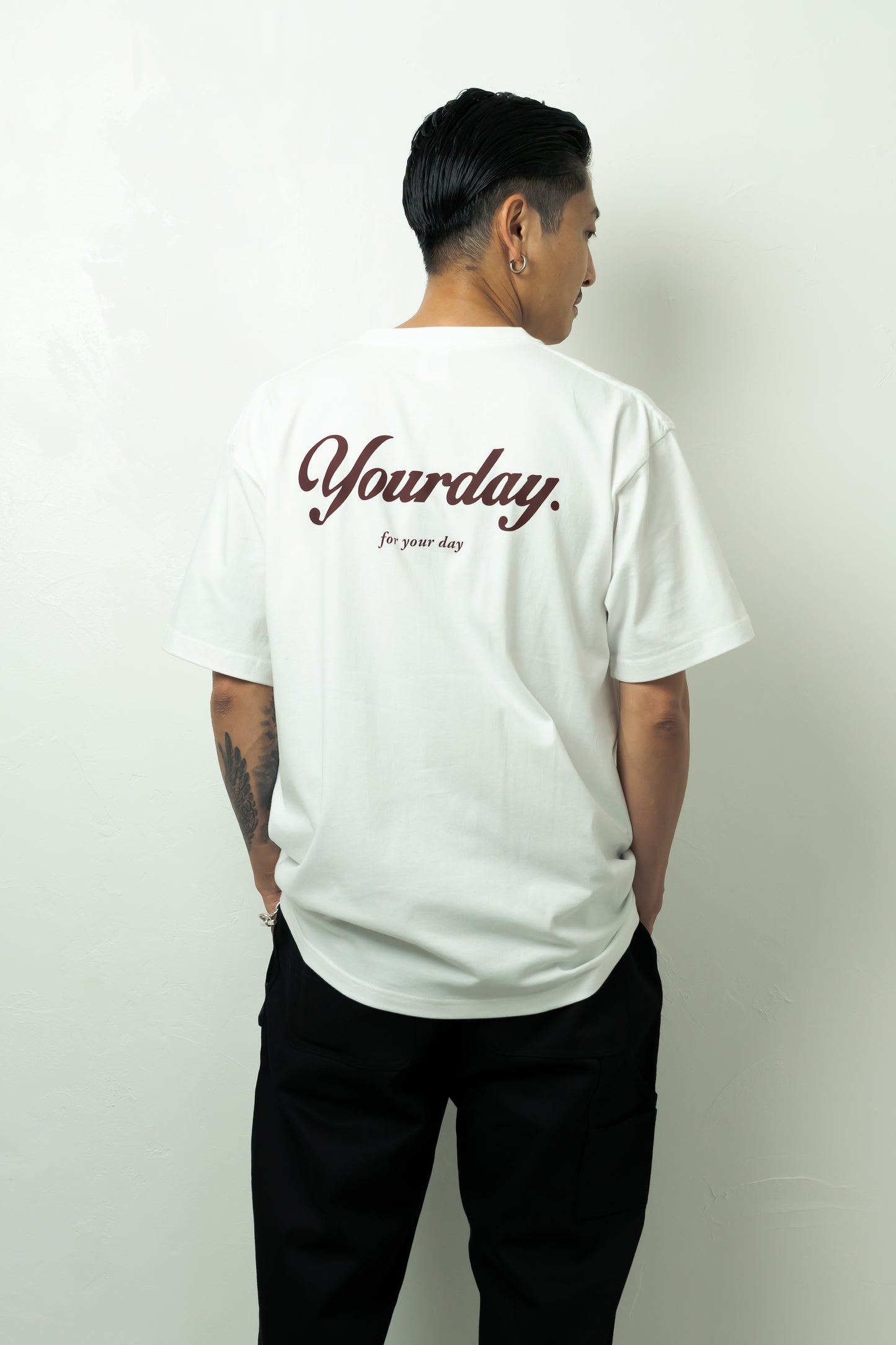 [PRE-ORDER] SIGNATURE TEE