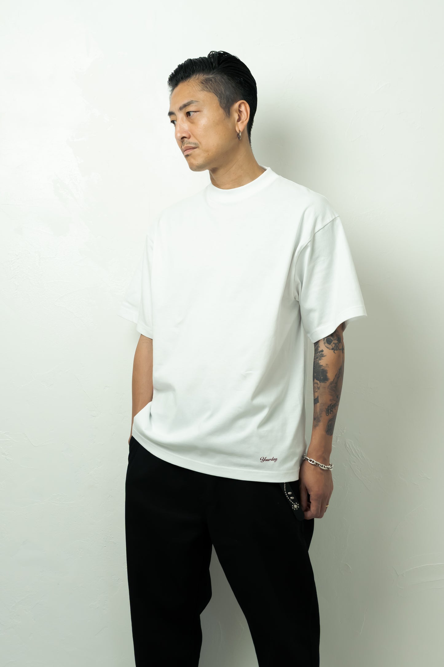 [PRE-ORDER] QUIET TEE