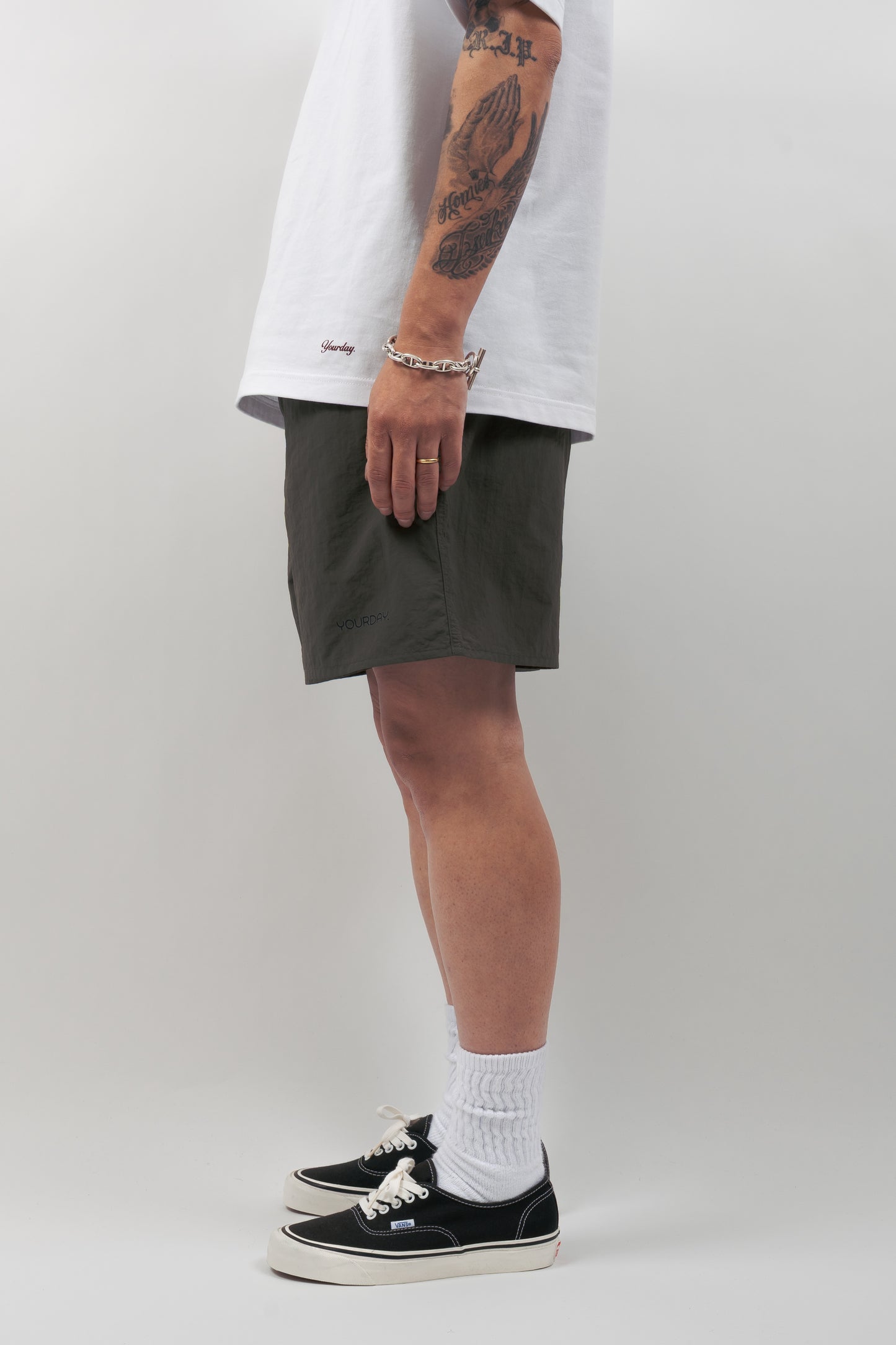 DAY OFF SHORTS